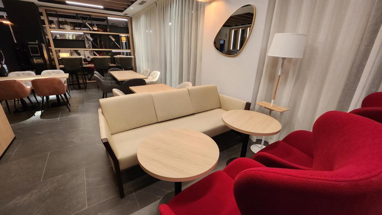 Sercotel Plana Suites Валь-де-Ушо Экстерьер фото