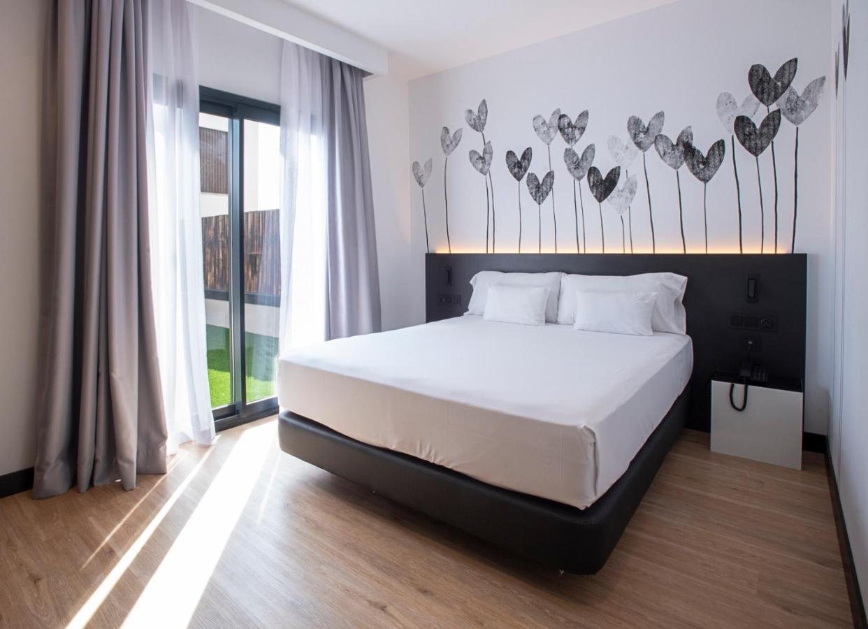 Sercotel Plana Suites Валь-де-Ушо Экстерьер фото